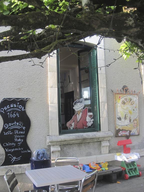 Auberge Magnette Audes Buitenkant foto